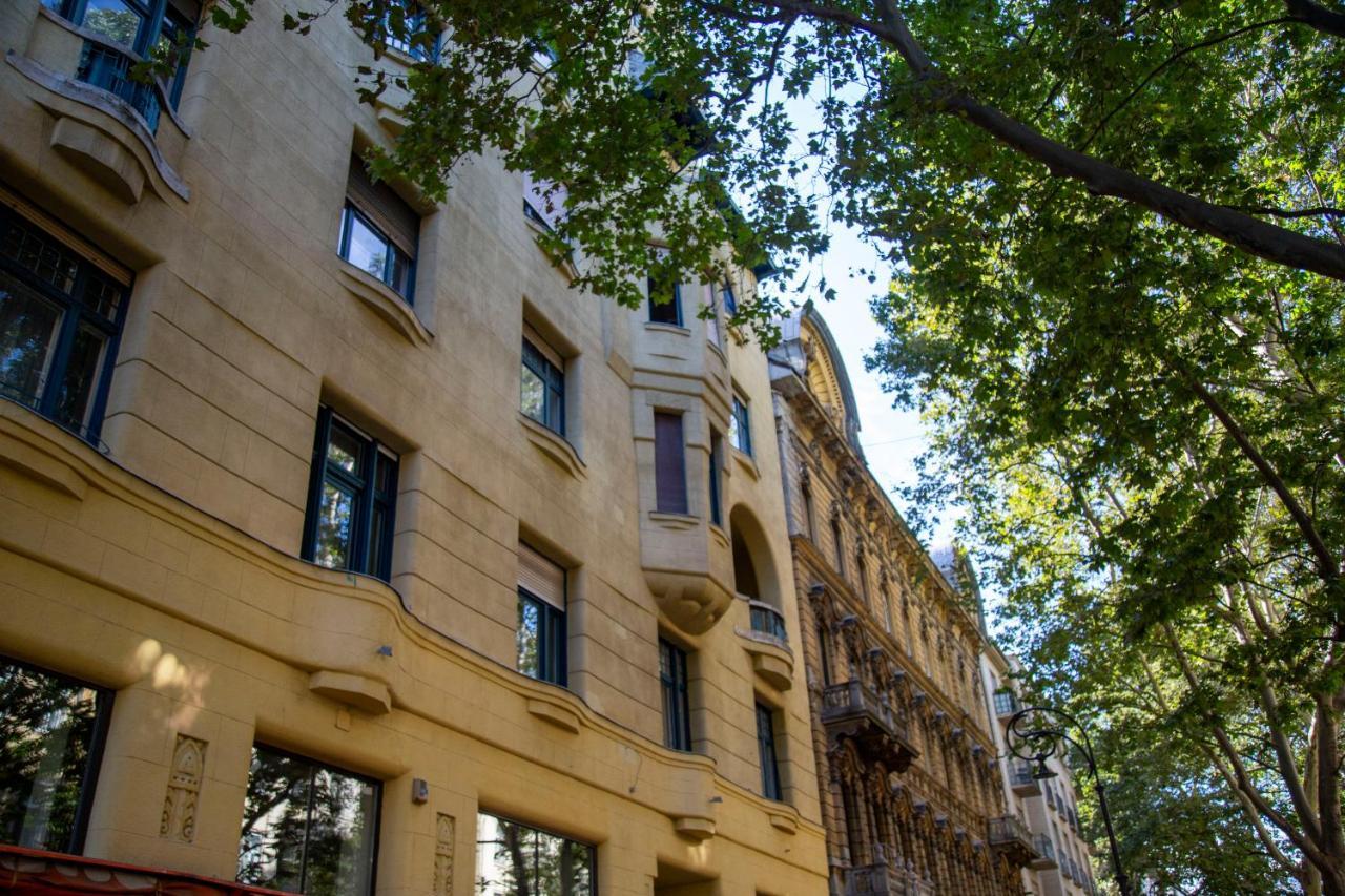 Luxurious & Spacious Downtown Residence In Liszt Ferenc Square 부다페스트 외부 사진